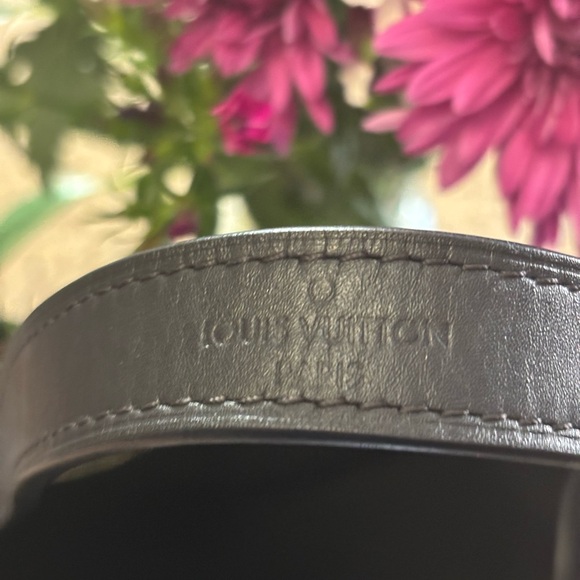 Louis Vuitton Flower Hobo - Picture 14 of 16